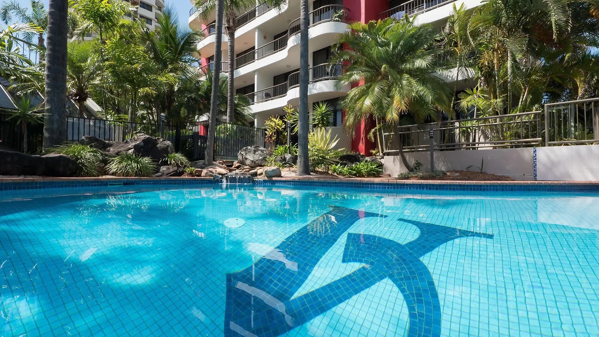 Alexander Holiday Apartments Gold Coast Aparthotel